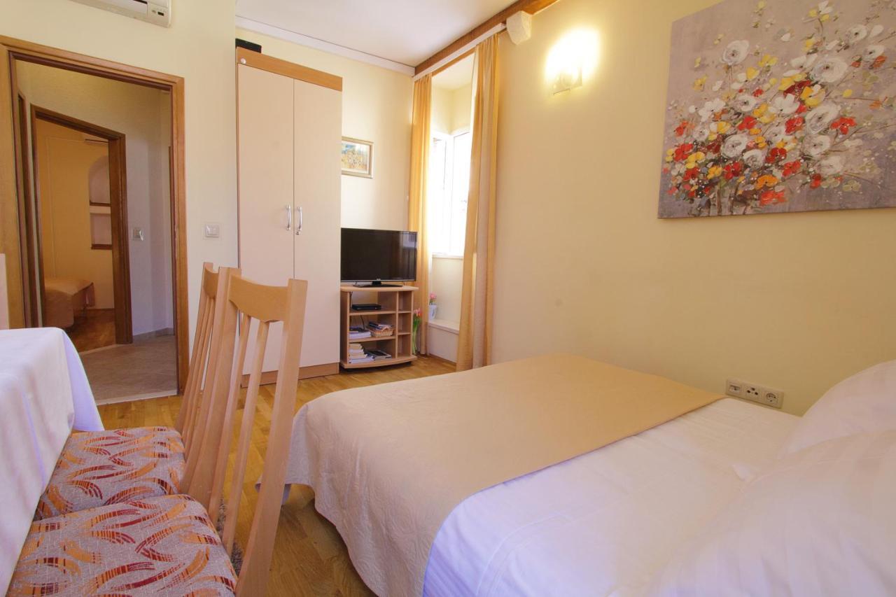 Apartments Kovac Old Town ดูบรอฟนิก ภายนอก รูปภาพ